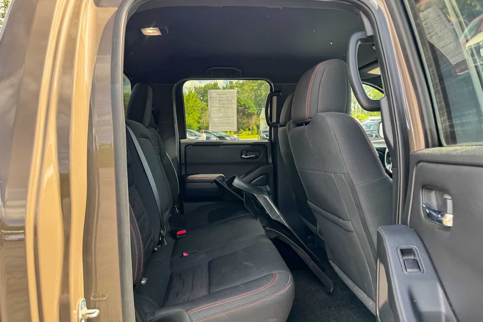 Certified 2023 Nissan Frontier PRO-4X w/ Pro Convenience Package AWD/4WD image 10