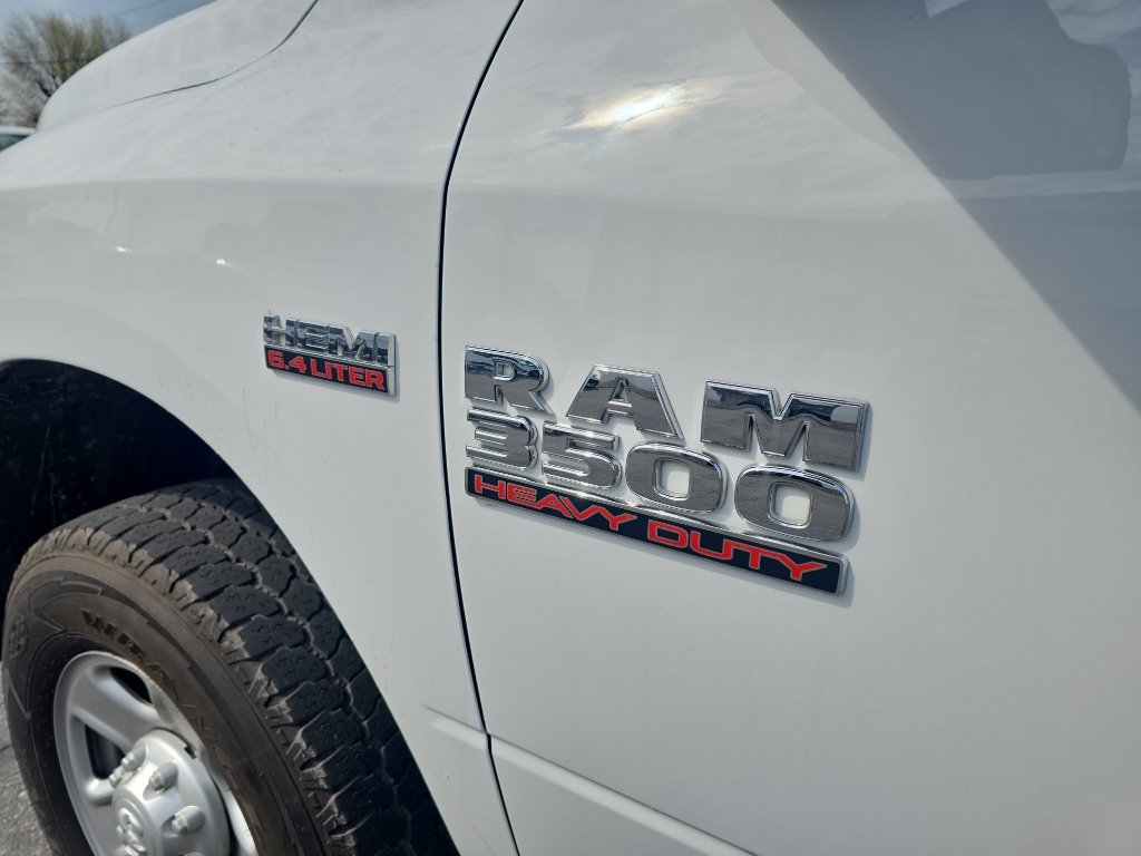 Used 2018 RAM 3500 Tradesman w/ Power & Remote Entry Group RWD image 13