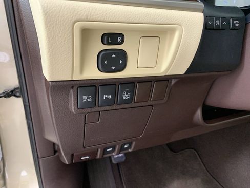 Used 2016 Lexus ES 350 Base image 16