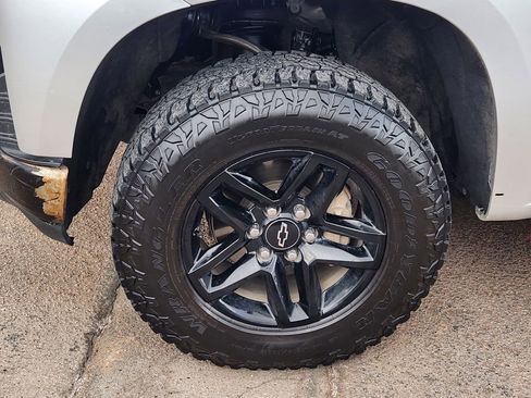 Used 2020 Chevrolet Silverado 1500 Custom Trail Boss w/ Infotainment Package image 10