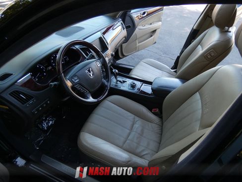 Used 2013 Hyundai Equus Signature RWD image 51