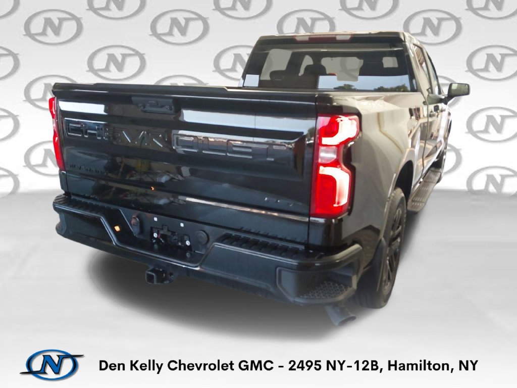 Used 2024 Chevrolet Silverado 1500 RST w/ Dark Appearance Package AWD/4WD image 2
