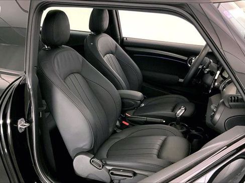Certified 2024 MINI Cooper S w/ Signature Upholstery Package image 5