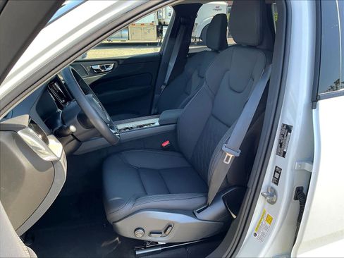 New 2026 Volvo XC60 B5 Plus w/ Climate Package AWD/4WD image 11