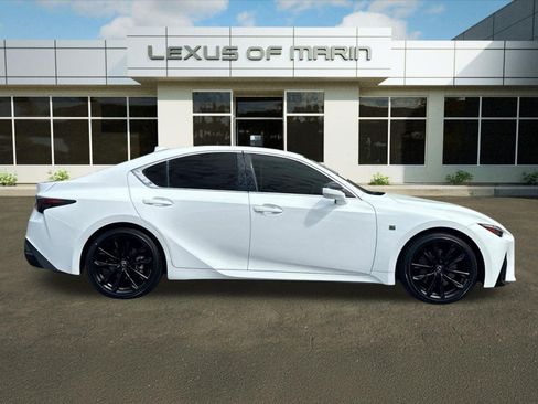 Certified 2025 Lexus IS 300 F Sport RWD image 8