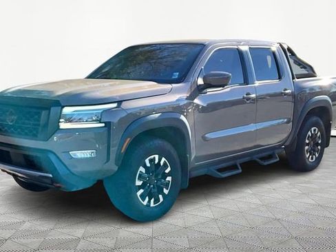 Used 2023 Nissan Frontier PRO-4X w/ Pro Convenience Package image 3