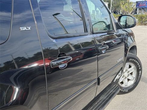 Used 2013 GMC Yukon XL SLT image 8