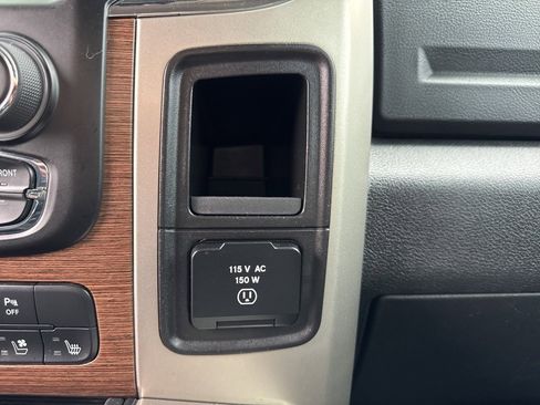 Used 2015 RAM 2500 Laramie w/ Convenience Group image 48