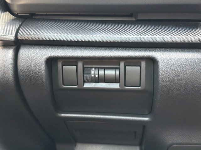 Certified 2024 Subaru Crosstrek 2.0i Premium AWD/4WD image 28