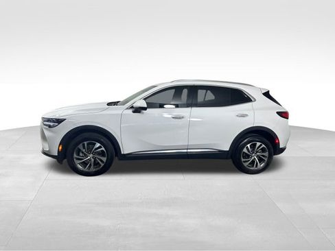 Used 2023 Buick Envision Essence image 3