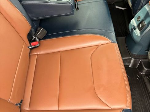 Used 2024 Ford Maverick Lariat image 46