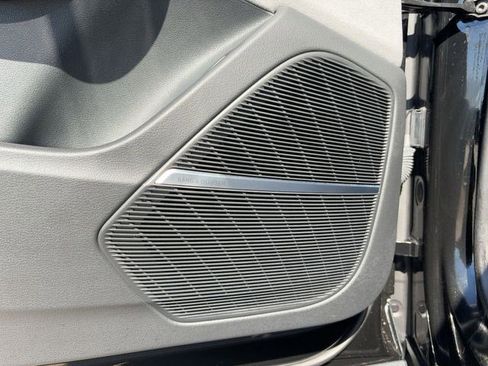 Used 2024 Audi SQ8 Premium Plus image 13