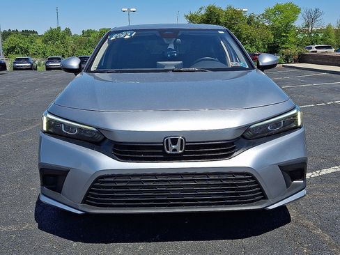 Used 2023 Honda Civic EX image 2