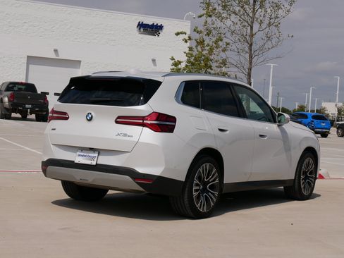 Used 2026 BMW X3 xDrive30i AWD/4WD image 9