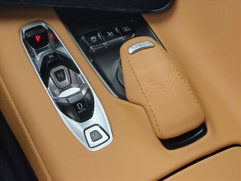 Used 2024 Chevrolet Corvette Stingray Premium Conv w/ Stealth Interior Trim Package RWD image 12