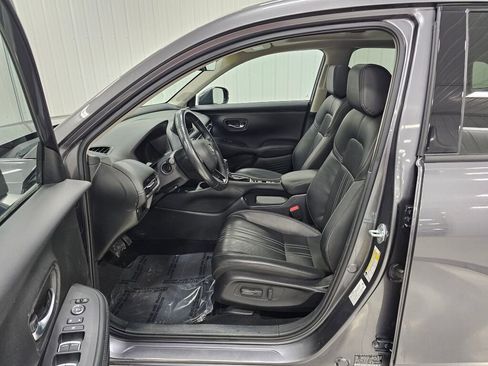 Used 2024 Honda HR-V EX-L image 12