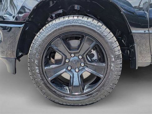 Used 2022 RAM 1500 Big Horn w/ Night Edition RWD image 22