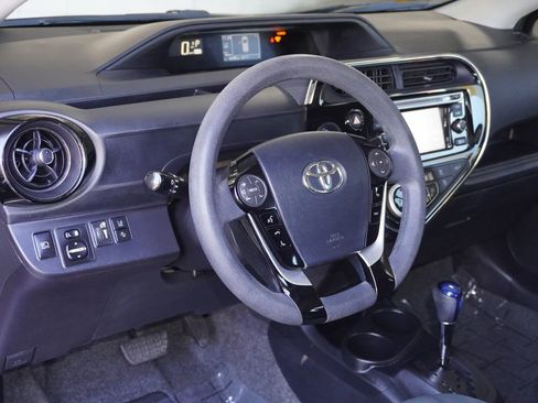 Used 2018 Toyota Prius C Three w/ Carpet Mat Package image 12