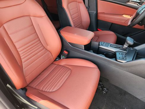 New 2026 Kia Sportage SX FWD image 12