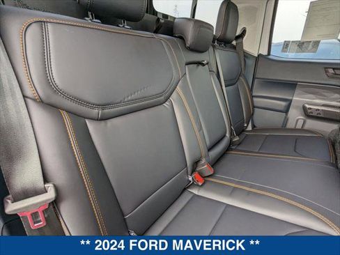 New 2024 Ford Maverick Lariat w/ Tremor Off-Road Package image 27