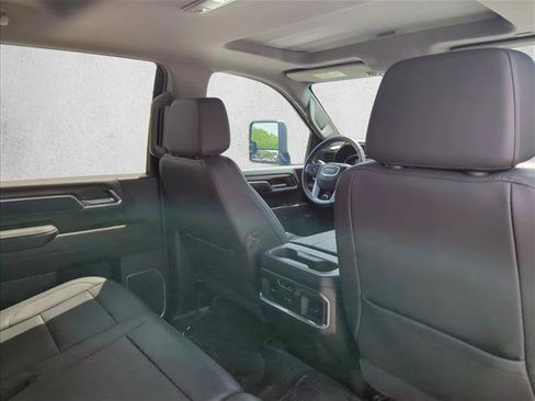 Used 2025 GMC Sierra 2500 SLT w/ SLT Premium Package AWD/4WD image 23