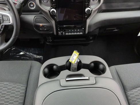 New 2026 RAM 2500 Tradesman AWD/4WD image 18