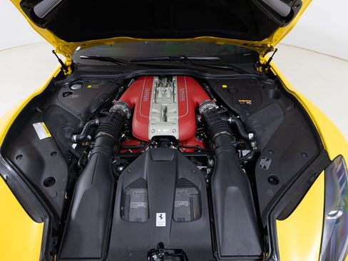 Certified 2021 Ferrari 812 GTS RWD image 42