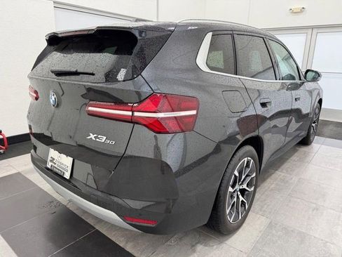 Used 2025 BMW X3 xDrive30i w/ Premium Package AWD/4WD image 2