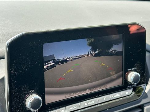 New 2025 Nissan Pathfinder S image 23