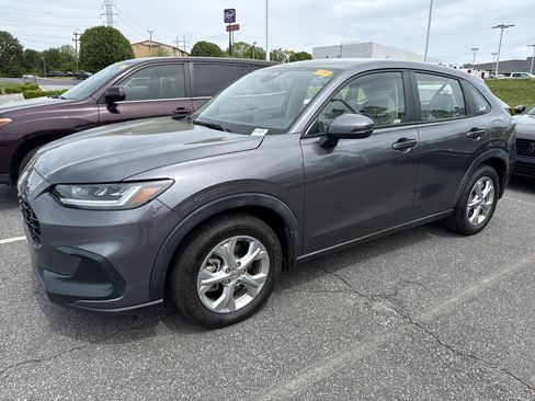 Used 2023 Honda HR-V LX image 5