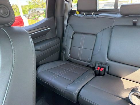 Used 2024 Chevrolet Silverado 1500 High Country w/ Technology Package image 8