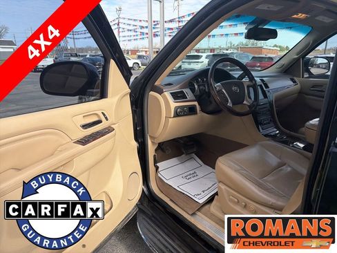 Used 2012 Cadillac Escalade ESV Luxury image 9