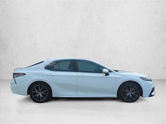 Used 2024 Toyota Camry SE FWD video 4