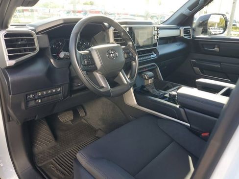 Used 2025 Toyota Tundra SR5 w/ SR5 Convenience Package image 20
