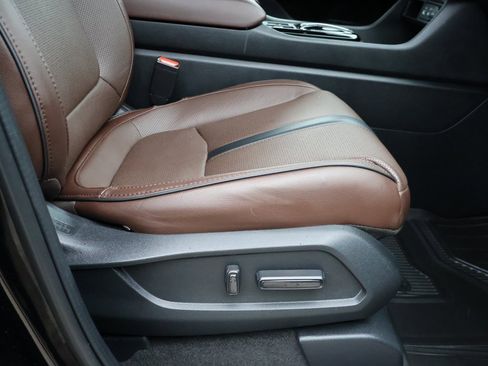 Certified 2023 Honda Pilot Elite image 10