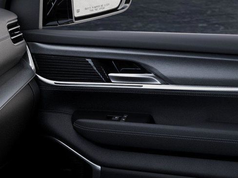 New 2026 Jeep Grand Wagoneer 4WD image 25
