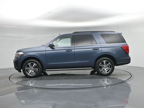 Used 2023 Ford Expedition XLT image 40