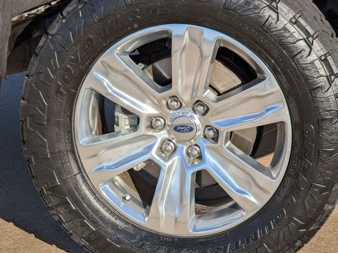 Used 2020 Ford F150 Platinum w/ Equipment Group 701A Luxury image 9