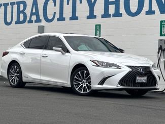 Used 2021 Lexus ES 300h w/ Premium Package video 2