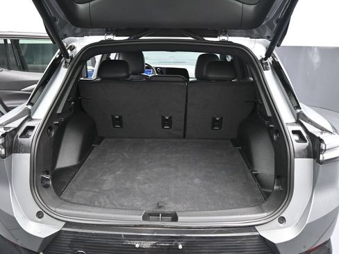 Used 2024 Chevrolet Equinox EV LT FWD image 25