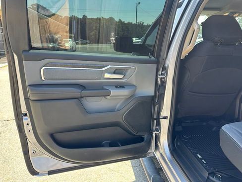 Used 2019 RAM 1500 Big Horn AWD/4WD image 21