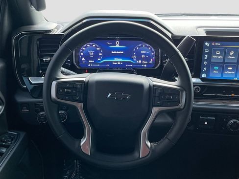 Used 2024 Chevrolet Silverado 1500 RST AWD/4WD image 11