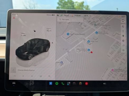Used 2023 Tesla Model Y Long Range AWD/4WD image 26