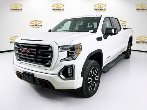 Used 2020 GMC Sierra 1500 AT4 w/ AT4 Premium Package image 3