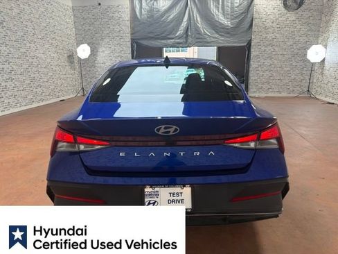 Certified 2024 Hyundai Elantra SEL FWD image 7