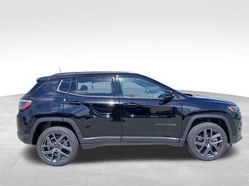 New 2026 Jeep Compass Limited AWD/4WD image 6