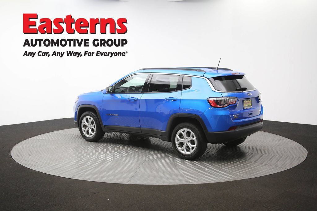 Used 2024 Jeep Compass Latitude AWD/4WD image 63