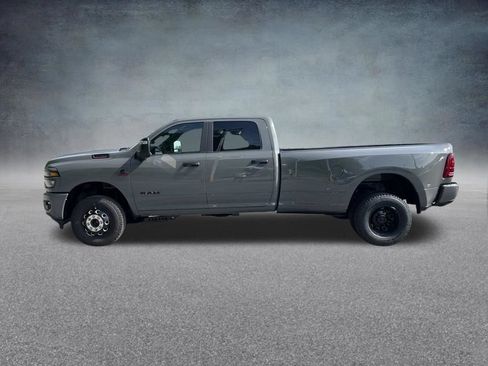 New 2026 RAM 3500 Big Horn AWD/4WD image 6
