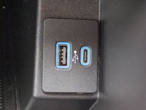 Used 2022 Ford Edge ST w/ Equipment Group 401A image 24