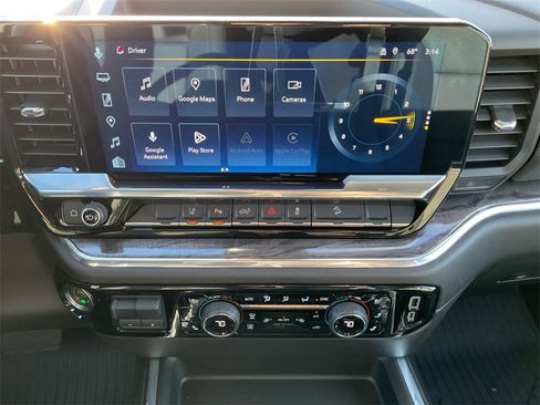 Used 2025 Chevrolet Silverado 2500 LTZ w/ Trail Boss Package image 12